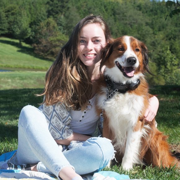 Meet your Posher, Julia - Picture 1 of 1